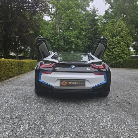 BMW i8 — zdjęcie 3