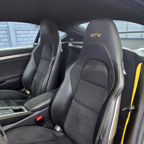 Porsche 718 Cayman GT4 — zdjęcie 4